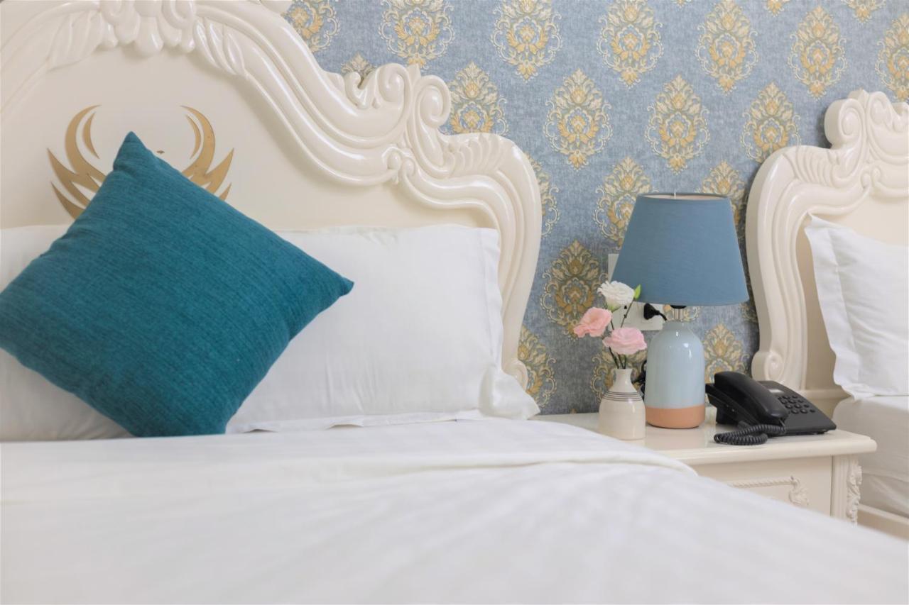Phoenix Hotel Ha Long Buitenkant foto